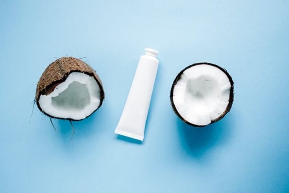 Despídete del pelo seco con estas mascarillas de coco