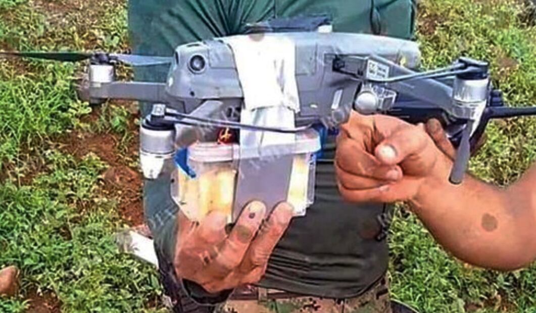 Grupos criminales en Michoacán reclutan coheteros o artesanos en pirotecnia para fabricar explosivos que usan como minas terrestres y en drones. Foto: especial