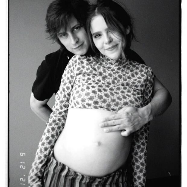 Siddhartha abraza con su hijo Mar al destino