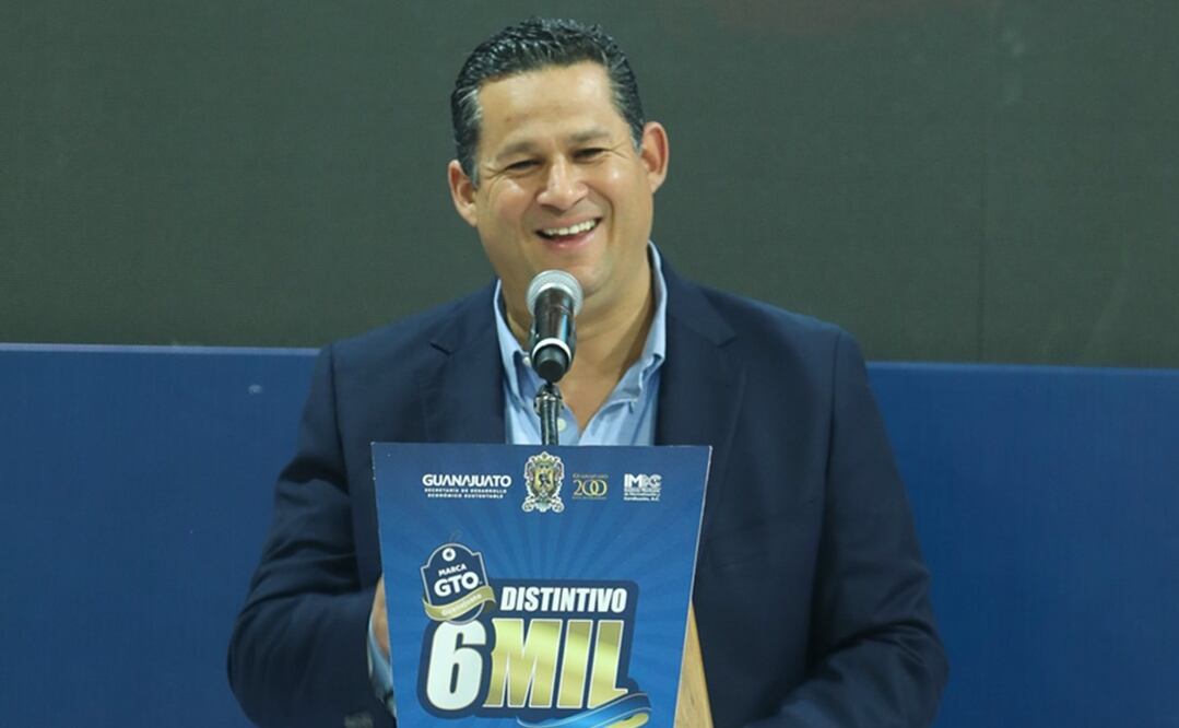 Diego Sinhue Rodríguez calificó como “una locura” la solicitud de Morena para desaparecer poderes en Guanajuato. Foto: @diegosinhue