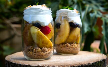 Manzanas caramelizadas con crema