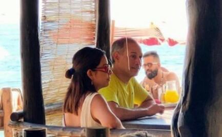 Vacaciones de López Gatell en plena pandemia desatan debate en redes