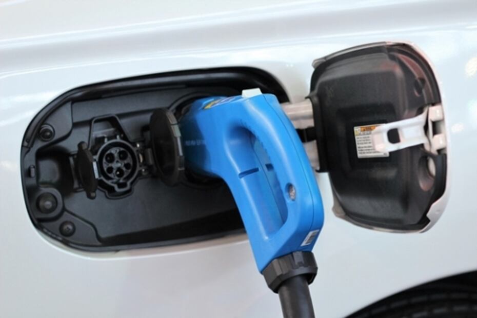Cuida la batería de tu auto eléctrico. Foto: Especial