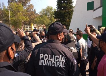 Policías de Tula paran labores; piden cese del secretario de seguridad