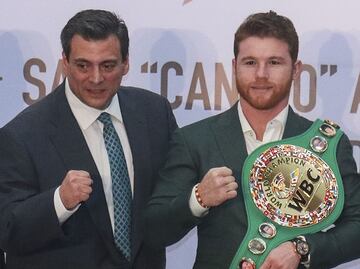 Le tienen envidia al Canelo: Sulaimán