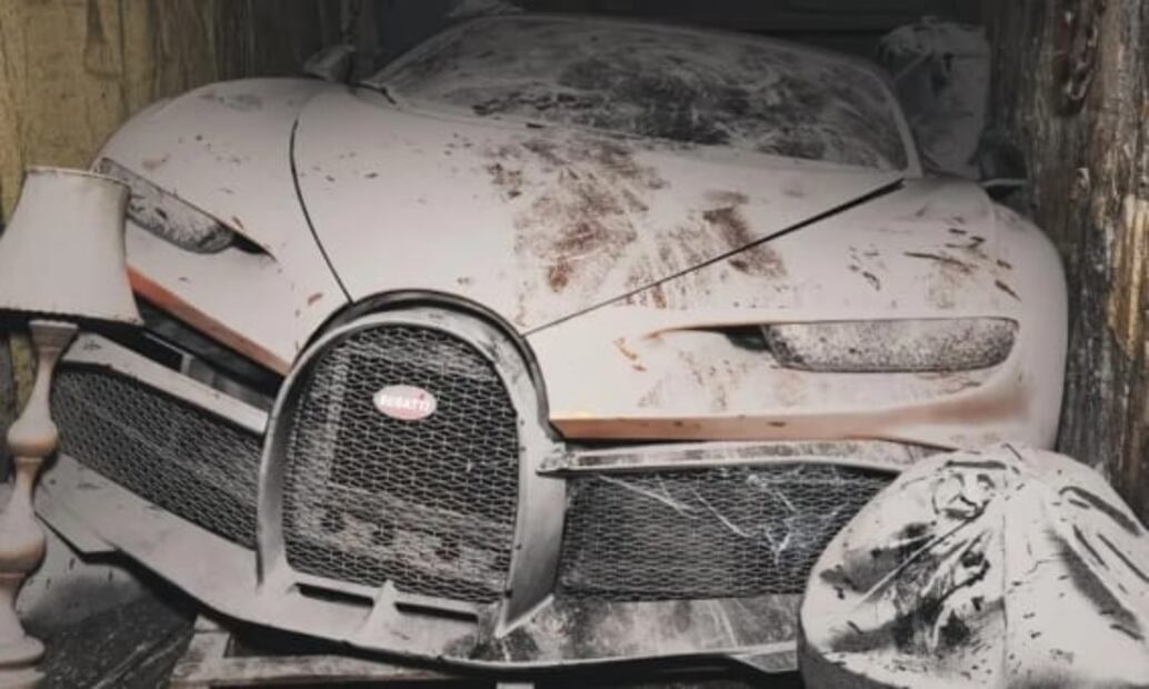Así se ven los autos más caros del mundo bajo escombros y polvo