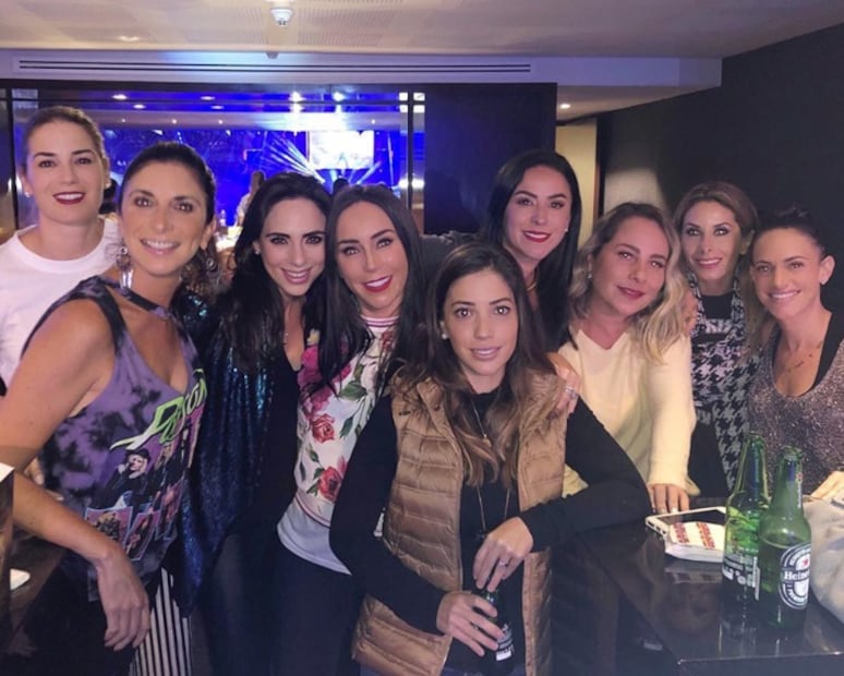 La influencer y bailarina está siendo criticada por su amistad con Inés Gómez Mont. Foto: Instagram.