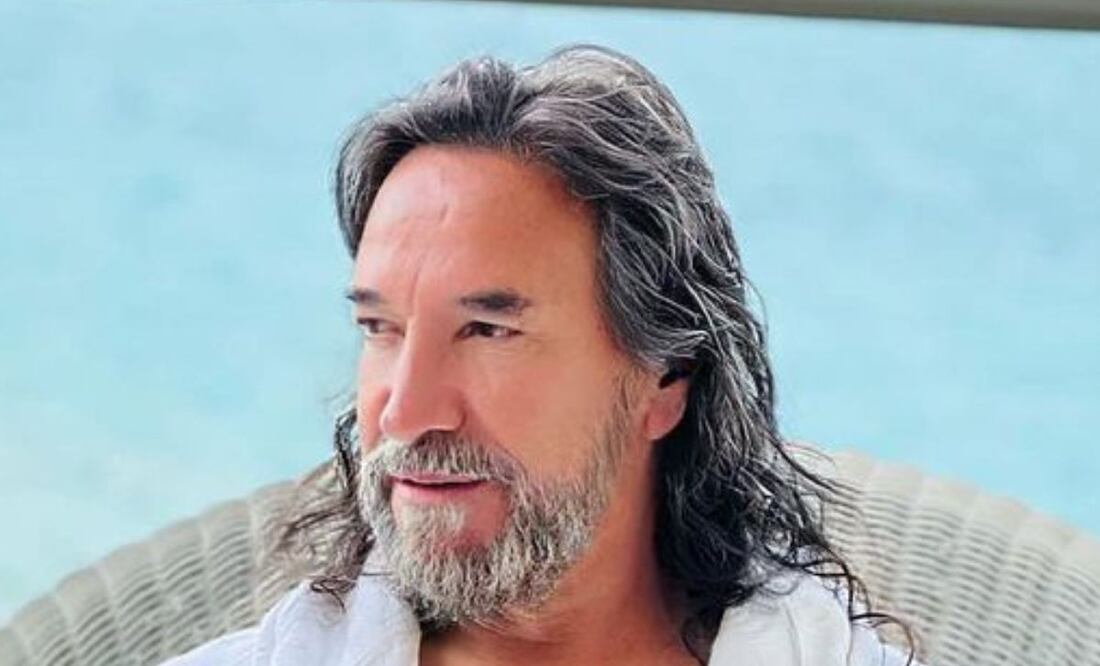 Marco Antonío Solís, posando. Fuente: Instagram @marcoantoniosolis_oficial