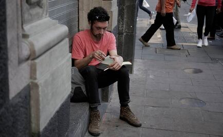 Disminuye venta de libros en 2014: Caniem