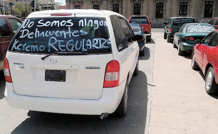 AMLO anuncia ampliación del programa de regularización de “autos chocolate”