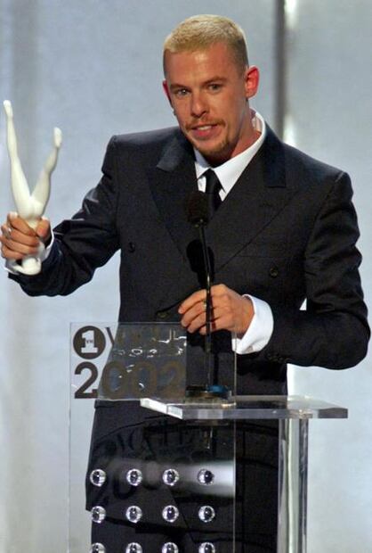 McQueen, a ocho años sin el 'hooligan de la moda'