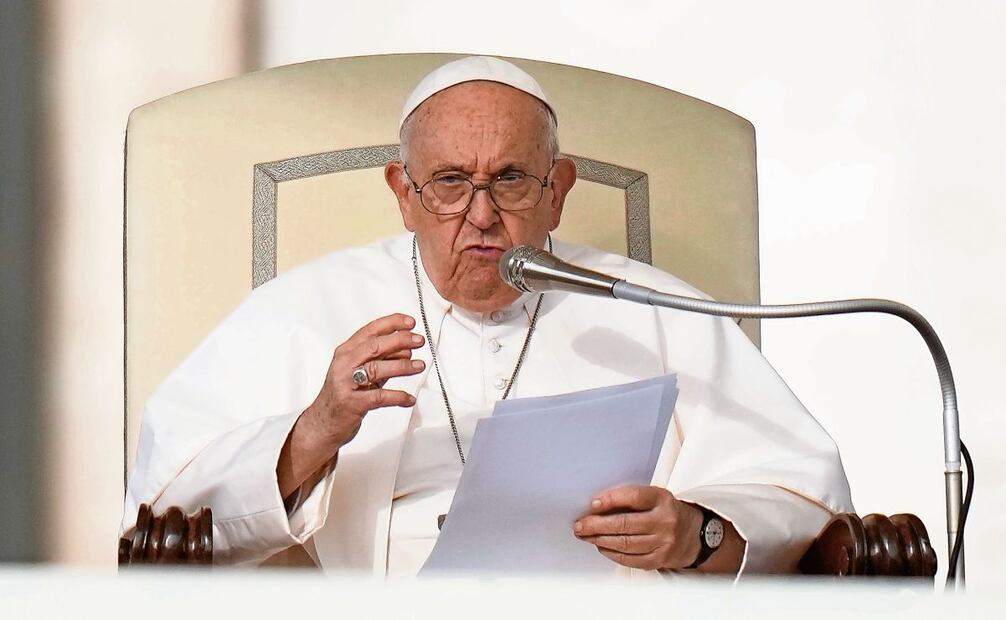 Desde su hospitalización, el cuadro clínico del papa ha sido calificado de "complejo". Foto: AP
