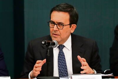 Trump tiene prisa, pero deberá negociar con México: Guajardo