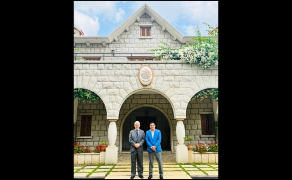 Ricardo Gallardo anuncia futura exportación de productos potosinos a Líbano