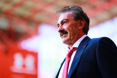 No soy de renunciar pero la directiva tiene la decisión: Lavolpe