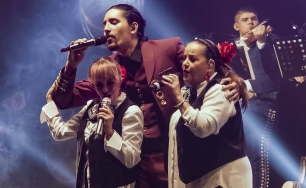 Así fue el primer concierto de Alex Fernández en la CDMX