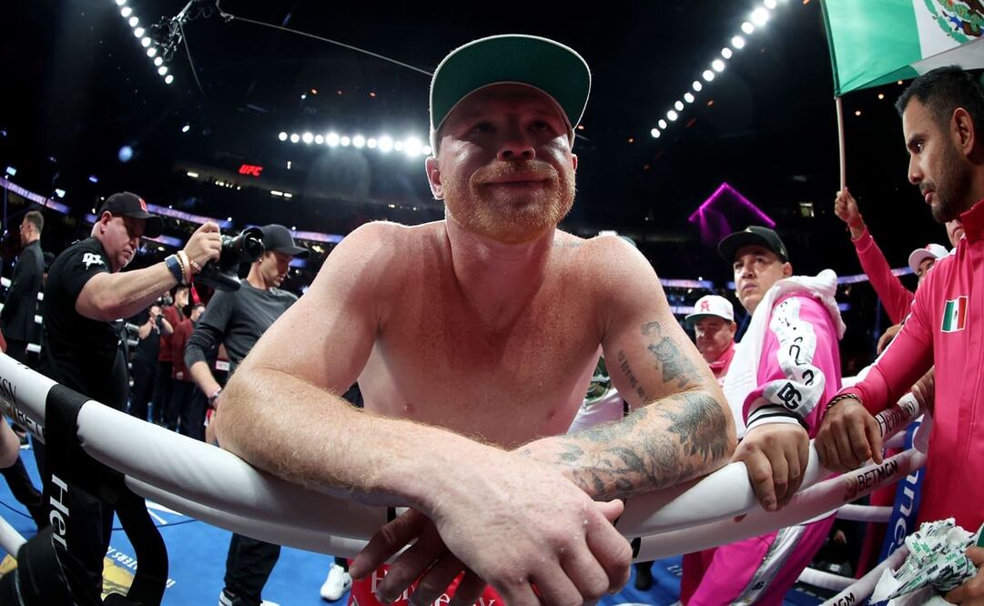 Saúl Álvarez tras ser derrotado por Dmitry Bivol en Las Vegas - FOTO: AFP