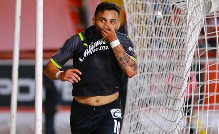 VIDEO: Alexis Vega hace golazo en el partido de Chivas ante Necaxa