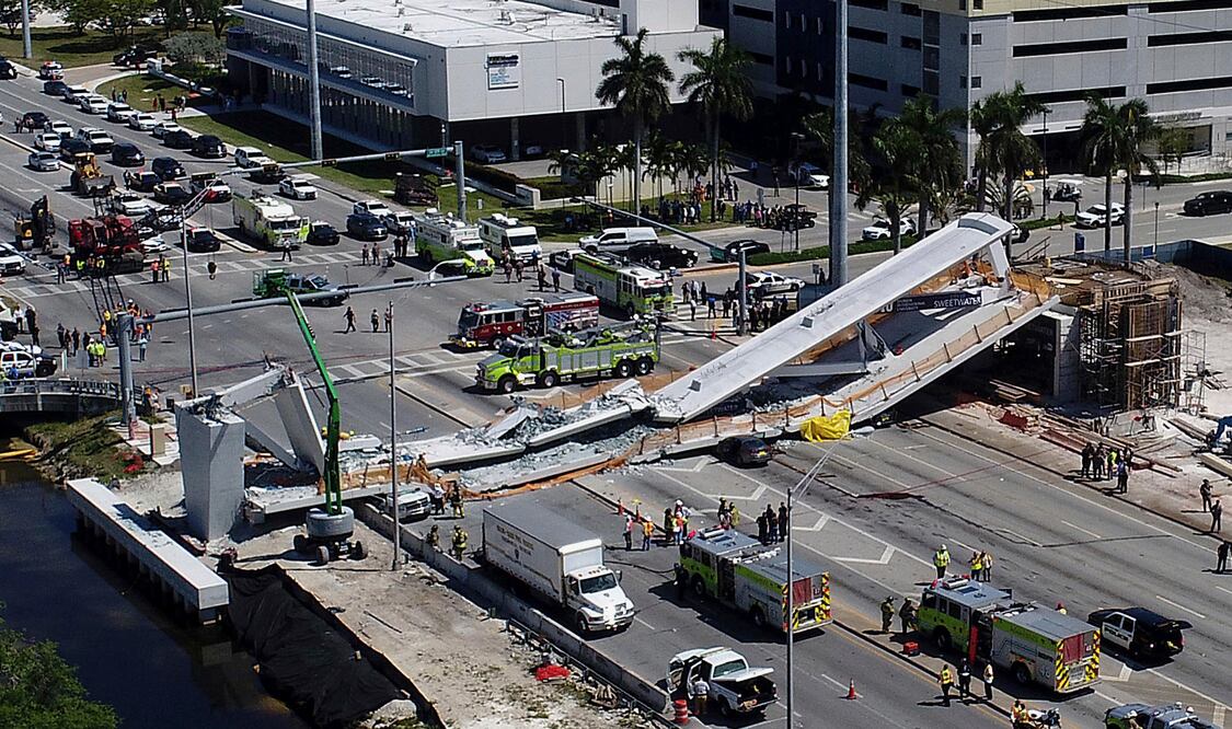 Reabre tramo de carretera de Miami donde colapsó puente peatonal