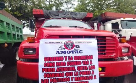 Integrantes de AMOTAC bloquean vialidades en varios estados del país; protestan contra extorsiones e inseguridad