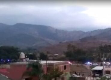 Ejército y Policía de Michoacán liberan carretera Tepalcatepec-Coalcomán tras 6 meses