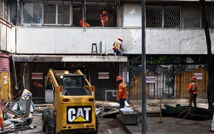 FOTOS: Inicia demolición de edificios dañados por sismo de 1985 y 2017 en CDMX