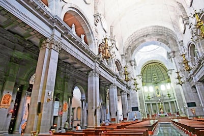 Exigen justicia en caso de violación a una menor por un sacerdote en El Salvador