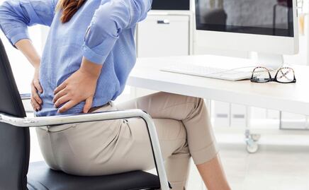 El tipo de ejercicio que nunca debes abandonar, según un fisioterapeuta; previene el dolor de espalda