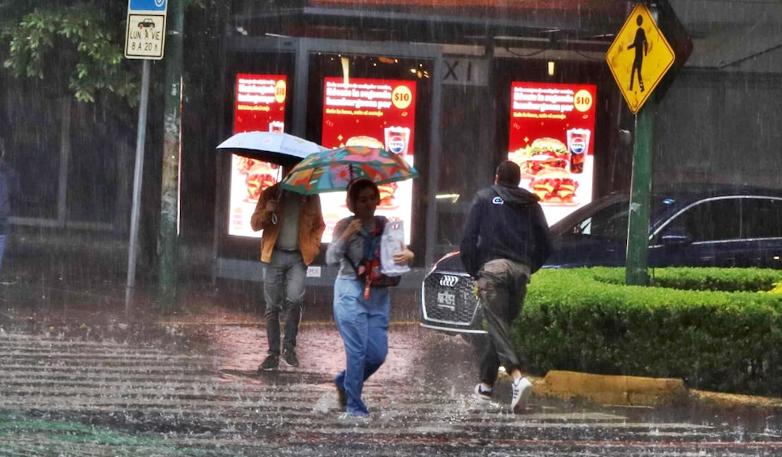 Este sábado 17 de agosto, las autoridades activaron doble alerta en la Ciudad de México debido a las fuertes lluvias. Foto: Yaretzy Osnaya/EL UNIVERSAL