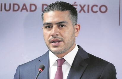 Hallan en Chalco auto usado como muro por sicarios en ataque a Ciro Gómez Leyva, confirma SSC; aún no hay móvil del ataque