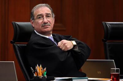 Morena presentó juicio político contra Pérez Dayán por Ley Federal de Remuneraciones