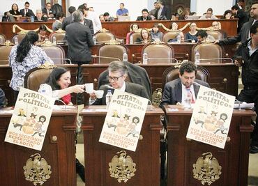Comisiones dividen a la bancada de Morena