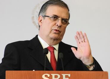 De los 18 mexicanos en China, sólo 4 podrán regresar al país: Ebrard