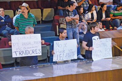 PRI controlará la comisión que revisará las cuentas de Medina