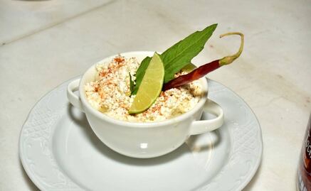 Tres ideas para preparar esquites de manera diferente