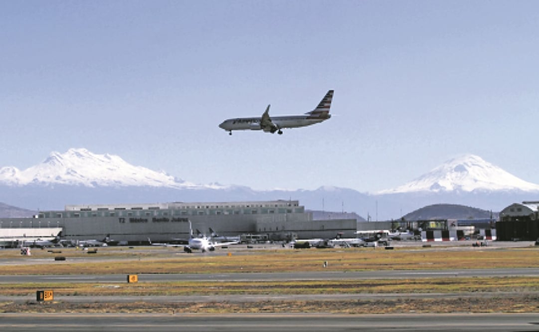 La OMS dice que el sonido para no afectar la salud debe ser de 45 decibeles en el día, indican afectados por la nueva ruta aérea. Foto: ARCHIVO / EL UNIVERSAL