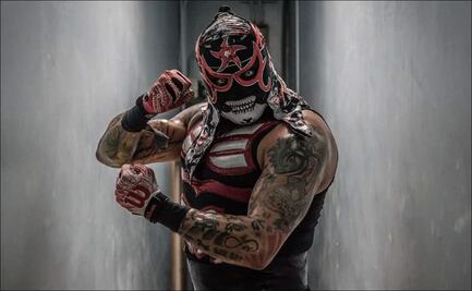 Pentagón Jr. reta a Villano IV