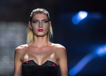 Transexual protagoniza por primera vez portada de Playboy Alemania