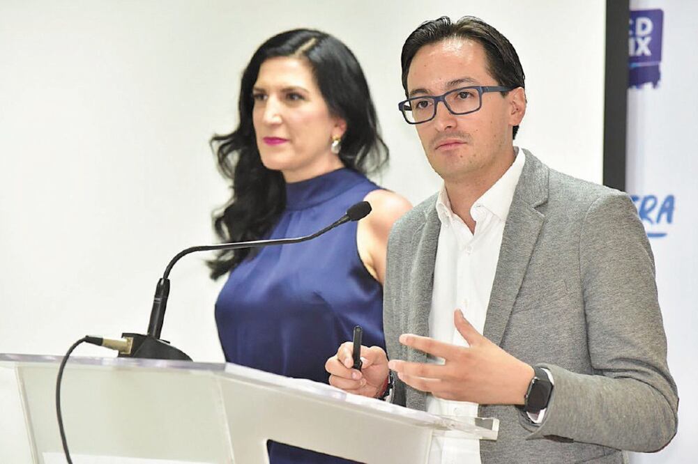 Van contra Brugada. Andrés Atayde anunció que también se demandará a la alcaldesa de Iztapalapa, Clara Brugada, por acarreo de personas y amenazas. Foto/TOMADA DE TWITTER