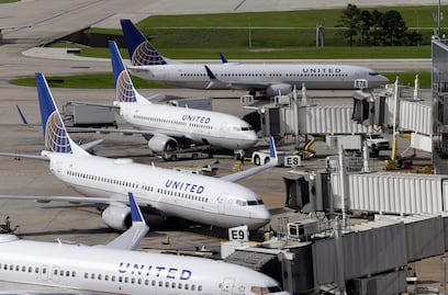 United Airlines ofrecerá 10 mil dólares a pasajeros que cedan asiento