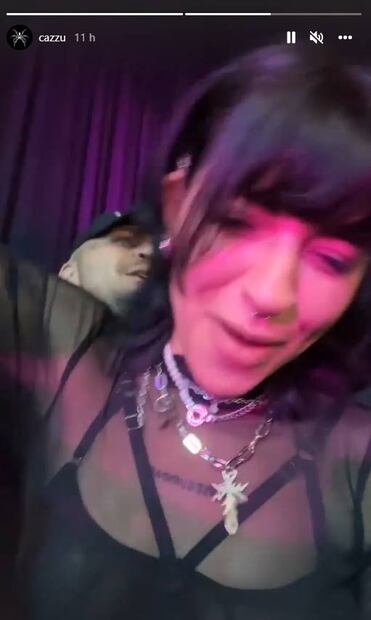 Nodal y Cazzu disfrutan juntos del concierto de Marc Anthony