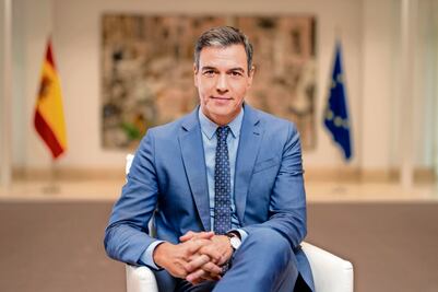 Sánchez tambalea por escándalo de esposa