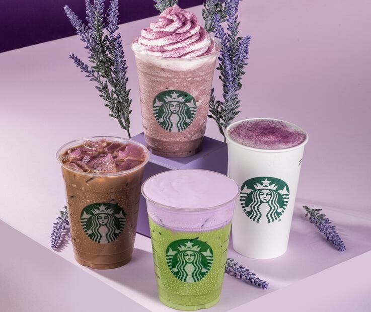 Nuevas bebidas con lavanda en Starbucks: Lavanda Latte helado (izq.), Lavanda Latte caliente (der.), Lavanda Mocha Blanco Frappuccino (arriba) y Helado Matcha con Lavanda (abajo). Foto: cortesía