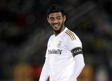 Carlos Vela es superado por Ibrahimovic en venta de playeras