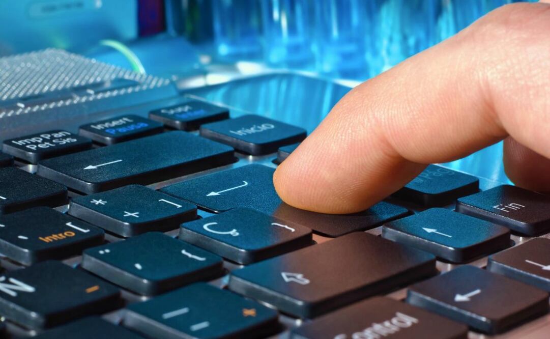 Un punto importante, es no aceptar membresías o tarjetas no solicitadas que lleguen al domicilio; tomar las contraseñas en serio y utilizar diferentes combinaciones de caracteres