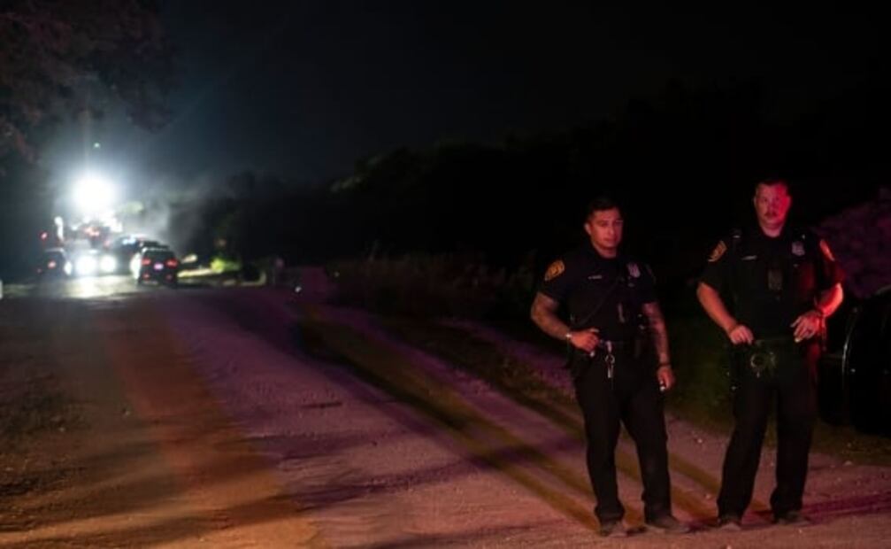 Madre de chofer del tráiler con migrantes en Texas "lo agarraría a cachetadas"