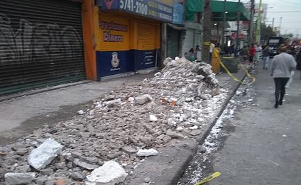 Caída de marquesina en Venustiano Carranza deja dos lesionados