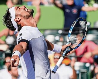 Fognini por fin avanza a semis