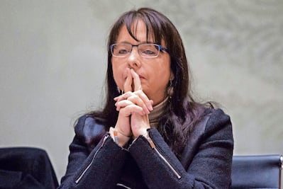 Álvarez-Buylla alega "asedio mediático" para mancillar su nombre