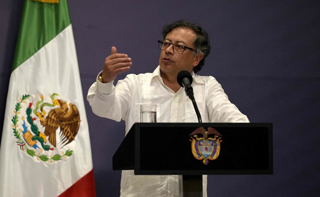 El presidente colombiano Gustavo Petro, durante una conferencia de prensa en la Conferencia Latinoamericana y del Caribe sobre Drogas en el Centro de Eventos Valle del Pacífico en Cali. Foto: AFP